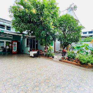 Green Garden Hostel