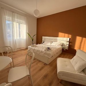 B&B Compare Felice